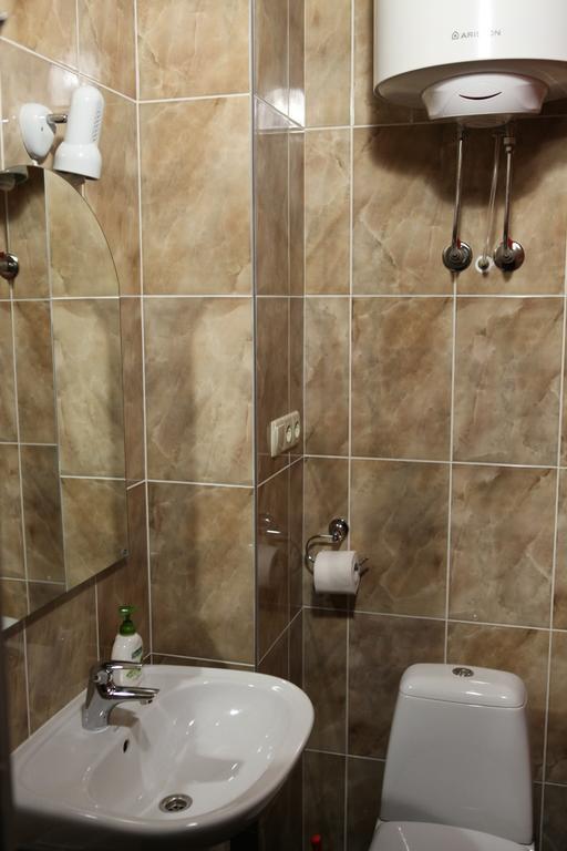 Genuez Hotel Odesa Room photo